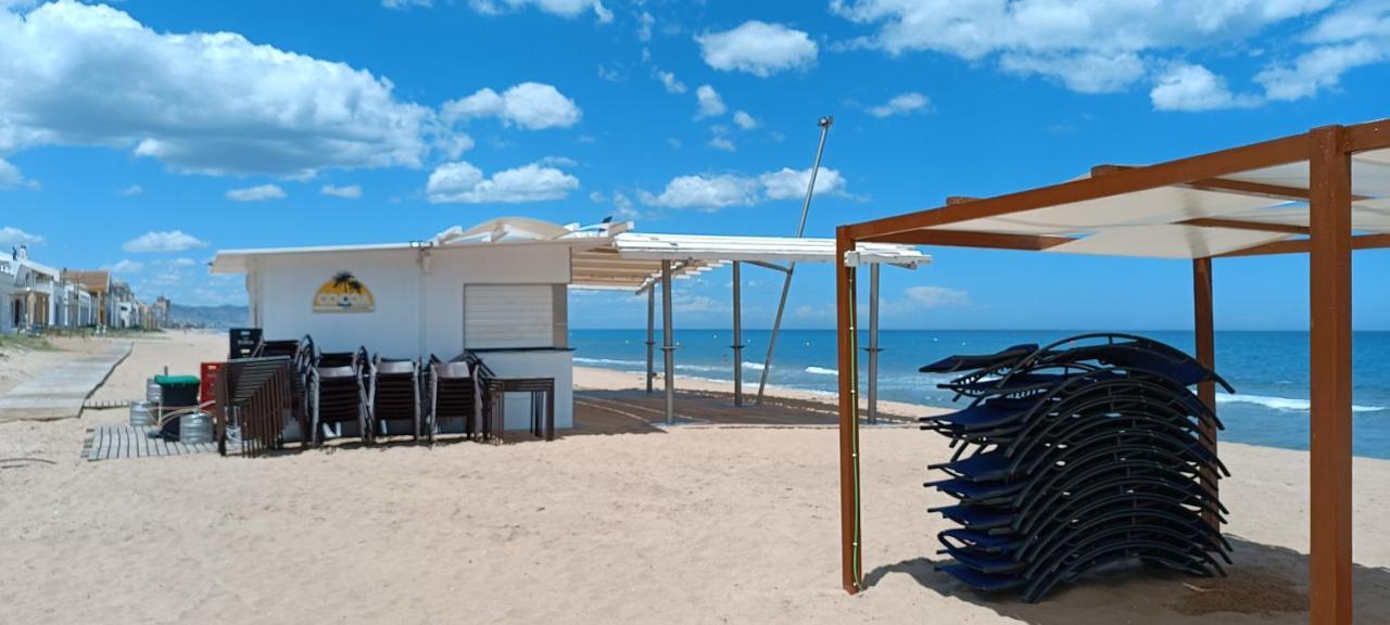 Sunset Room At Front Beach - Habitacion En La Playa Piso Privado Табернес-де-Вальдигна Экстерьер фото