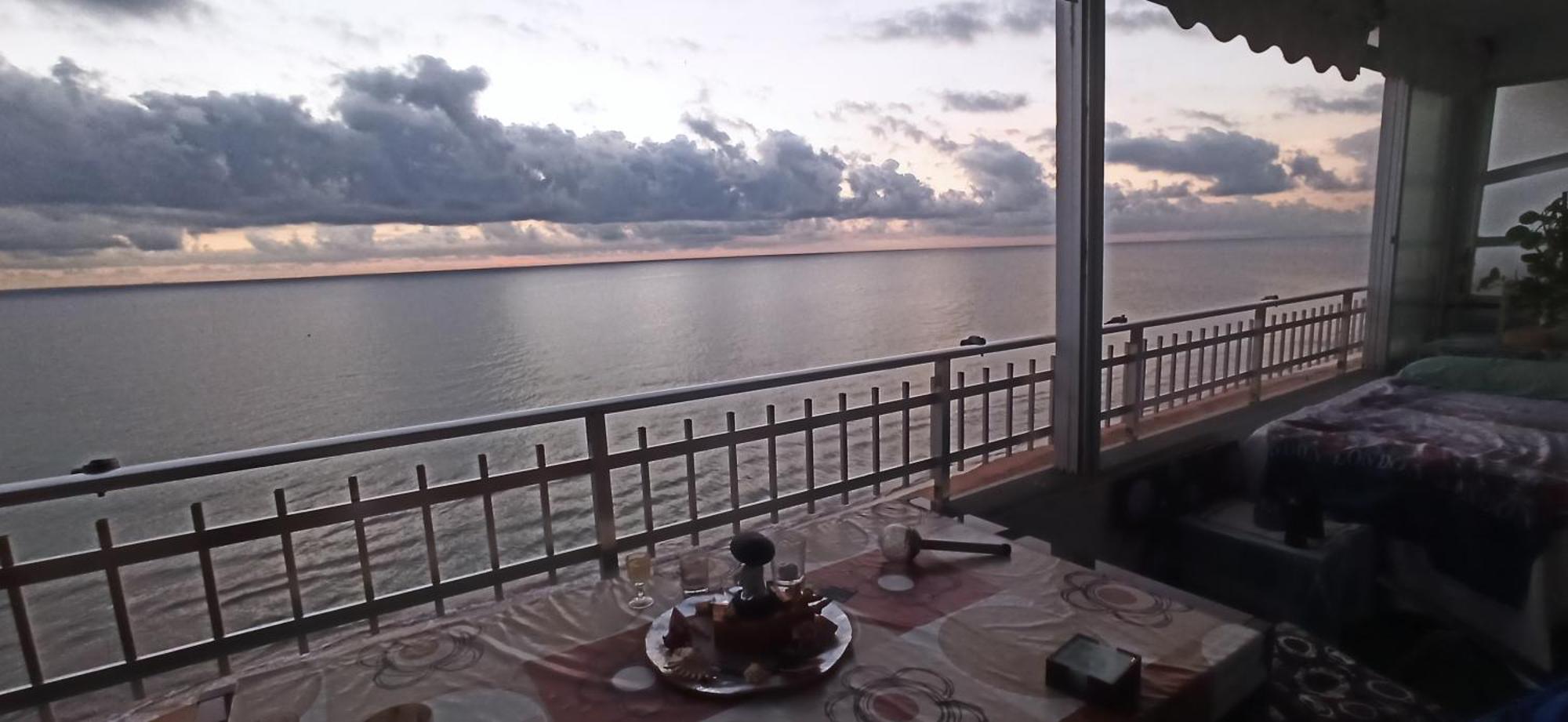 Sunset Room At Front Beach - Habitacion En La Playa Piso Privado Табернес-де-Вальдигна Экстерьер фото