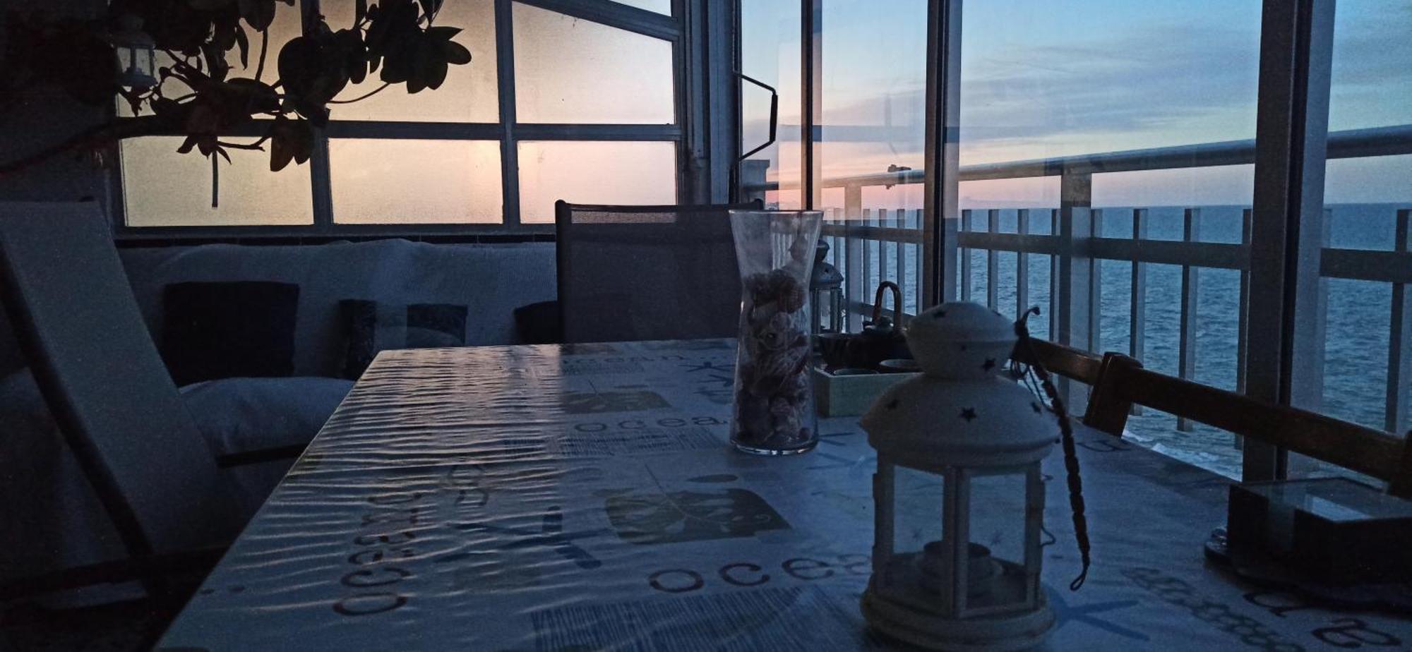 Sunset Room At Front Beach - Habitacion En La Playa Piso Privado Табернес-де-Вальдигна Экстерьер фото